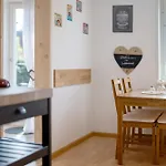Baumschule Rombach - 'spatzennest' 黑尔博尔茨海姆