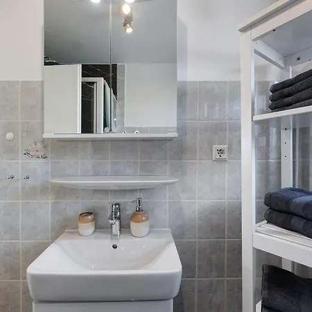 Farm stay Baumschule Rombach - 'spatzennest'