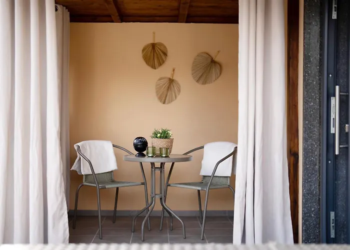 Baumschule Rombach - 'spatzennest' Lantgård *