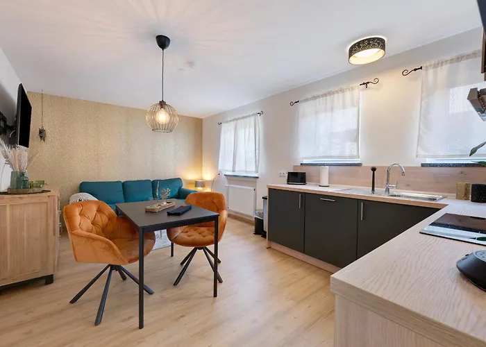 Lantgård Baumschule Rombach - 'spatzennest' *